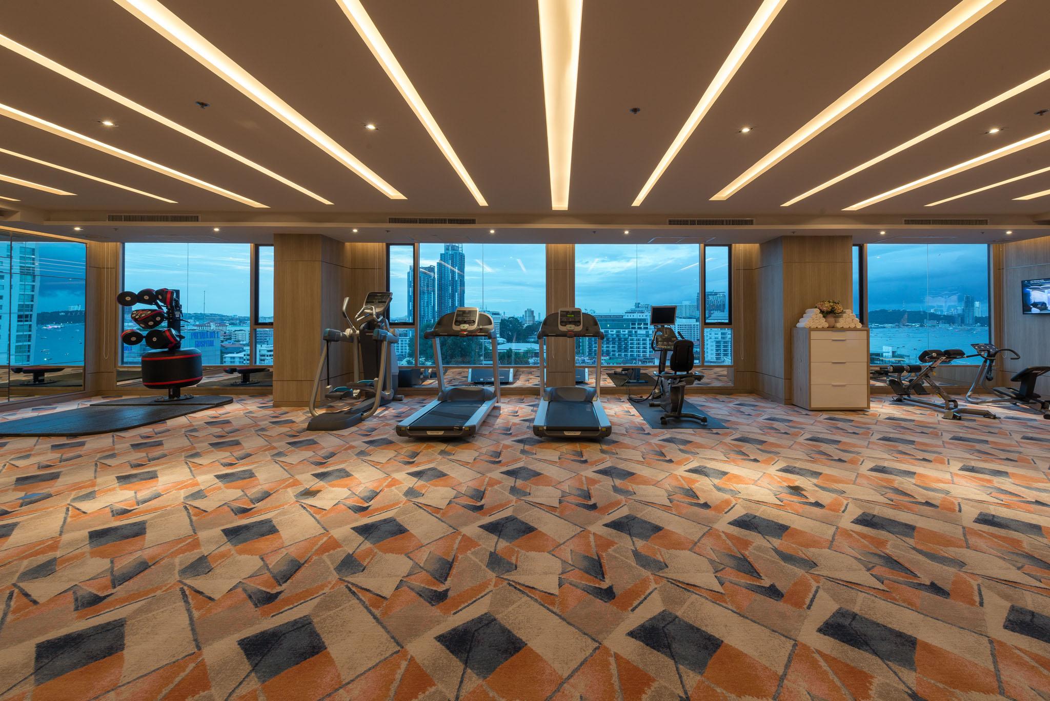 Mytt Hotel Pattaya - Sha Extra Plus Εξωτερικό φωτογραφία The gym